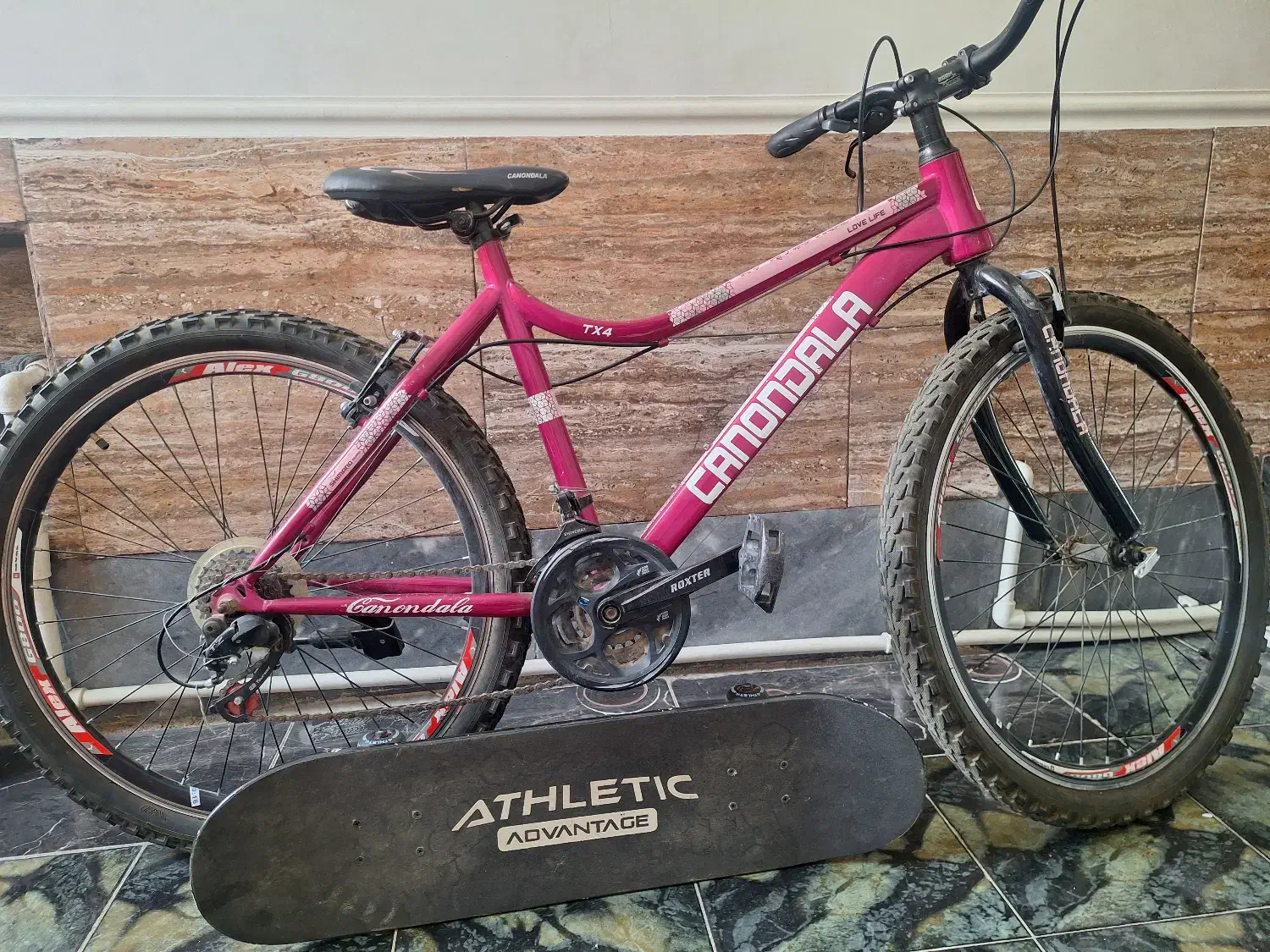 دوچرخه،اسکیت برد در حد نو|دوچرخه، اسکیت، اسکوتر|شیراز, شهرک مطهری|دیوار