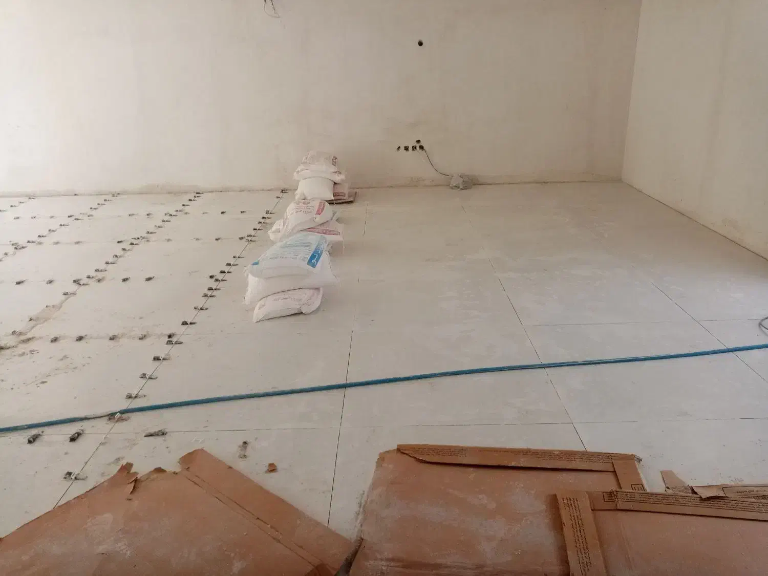 کاشی کاری وبنایی|خدمات پیشه و مهارت|ایذه, |دیوار