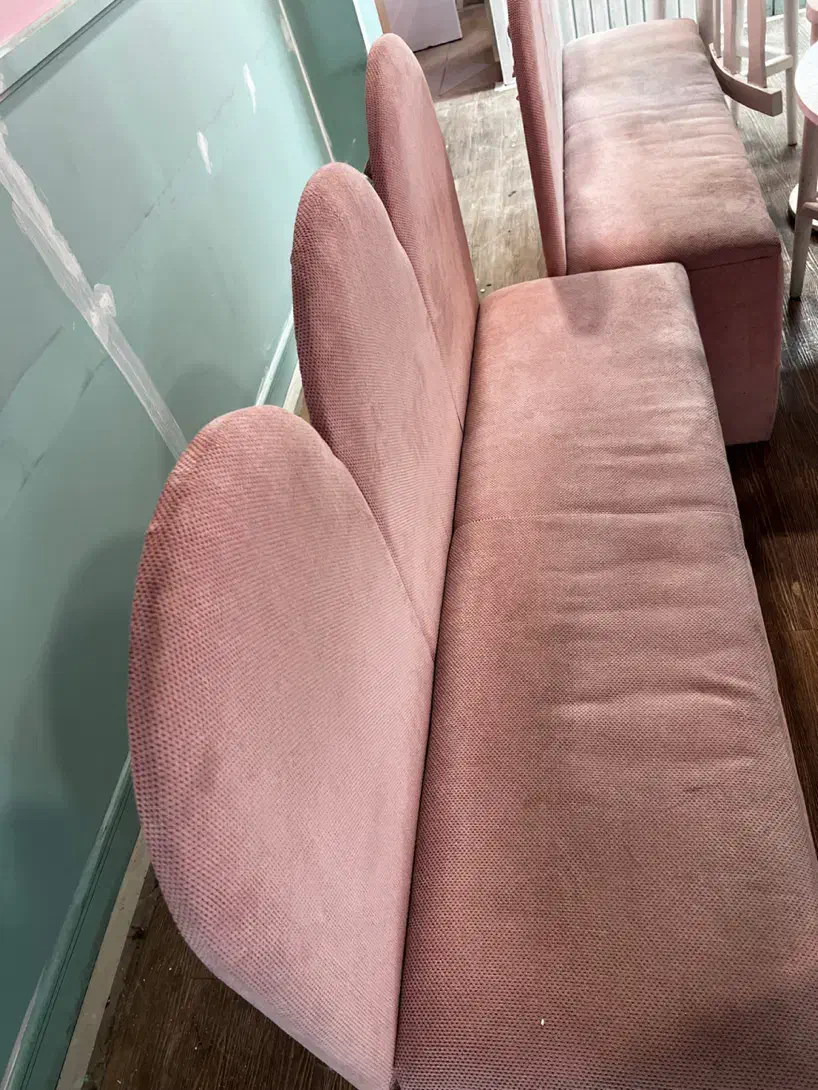 دو عدد مبل سه نفره|مبلمان خانگی و میز عسلی|شاهین‌شهر, نظامی|دیوار