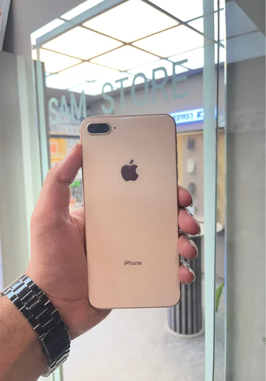 iPhone 8 Plus|موبایل|قم, زنبیل آباد|دیوار