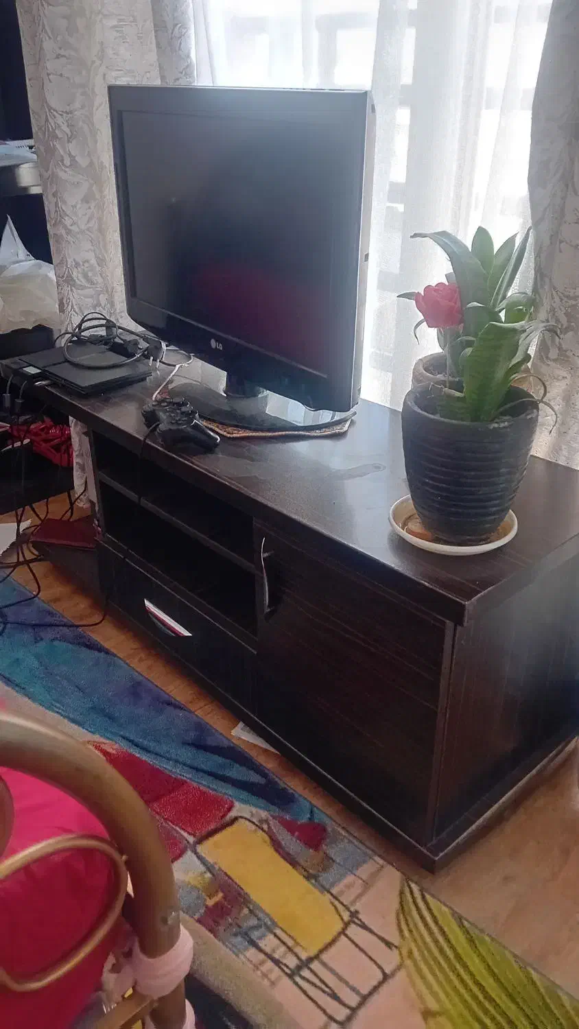 مبلمان و لوازم چوبی منزل|مبلمان خانگی و میز عسلی|تهران, پرواز|دیوار