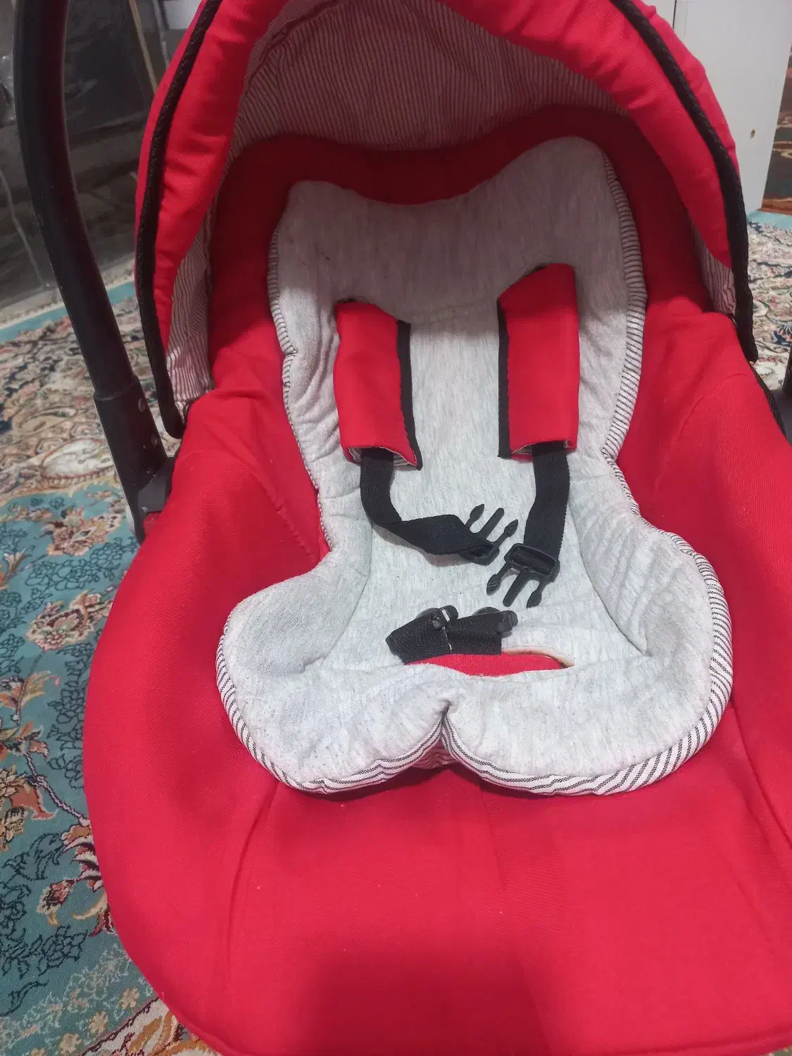 کریر نوزاد|کالسکه و لوازم جانبی|شاهینشهر, فردوسی|دیوار