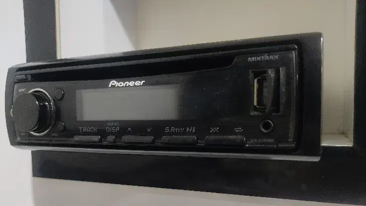 ضبط پایونر|صوتی و تصویری|لاهیجان, بوجایه|دیوار