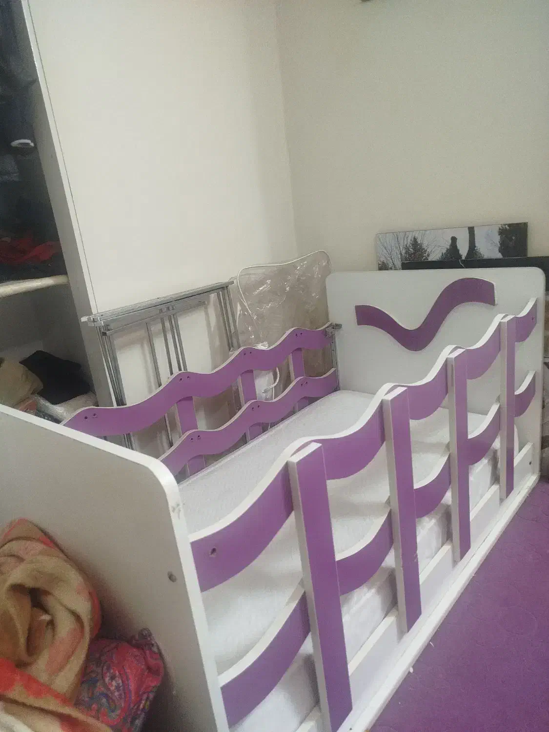 تخت خواب کودک|تخت و صندلی بچه|تهران, دژکام|دیوار