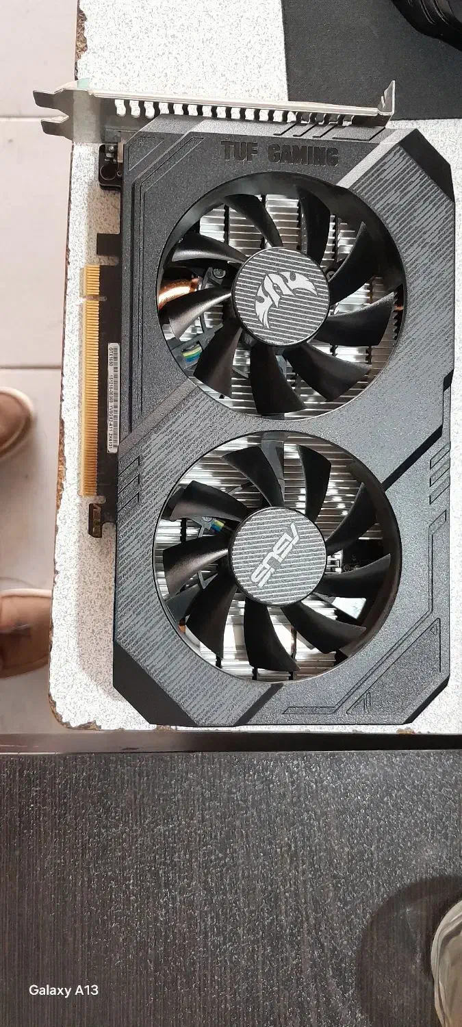 کارت گرافیک|قطعات و لوازم جانبی رایانه|دهگلان, |دیوار