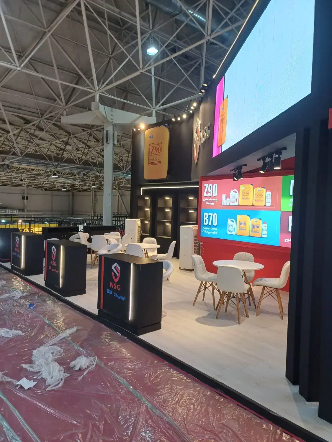 نیروی ماهر،نیمه ماهر،ساده برقکاری دکور|استخدام صنعتی، فنی، مهندسی|تهران, نمایشگاه بین المللی|دیوار