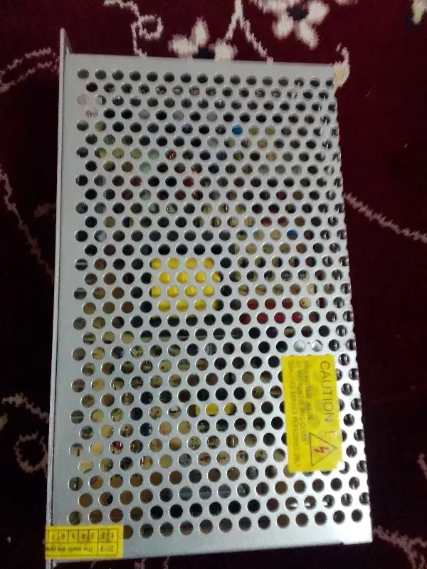 منبع تغذیه ۵ولت ۴۰ امپر|لوازم جانبی موبایل و تبلت|نیشابور, باغرود|دیوار