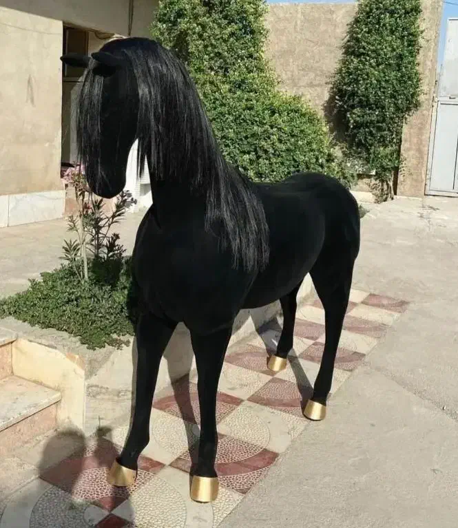 مجسمه جدید|مجسمه، تندیس، ماکت|خرمآباد, |دیوار