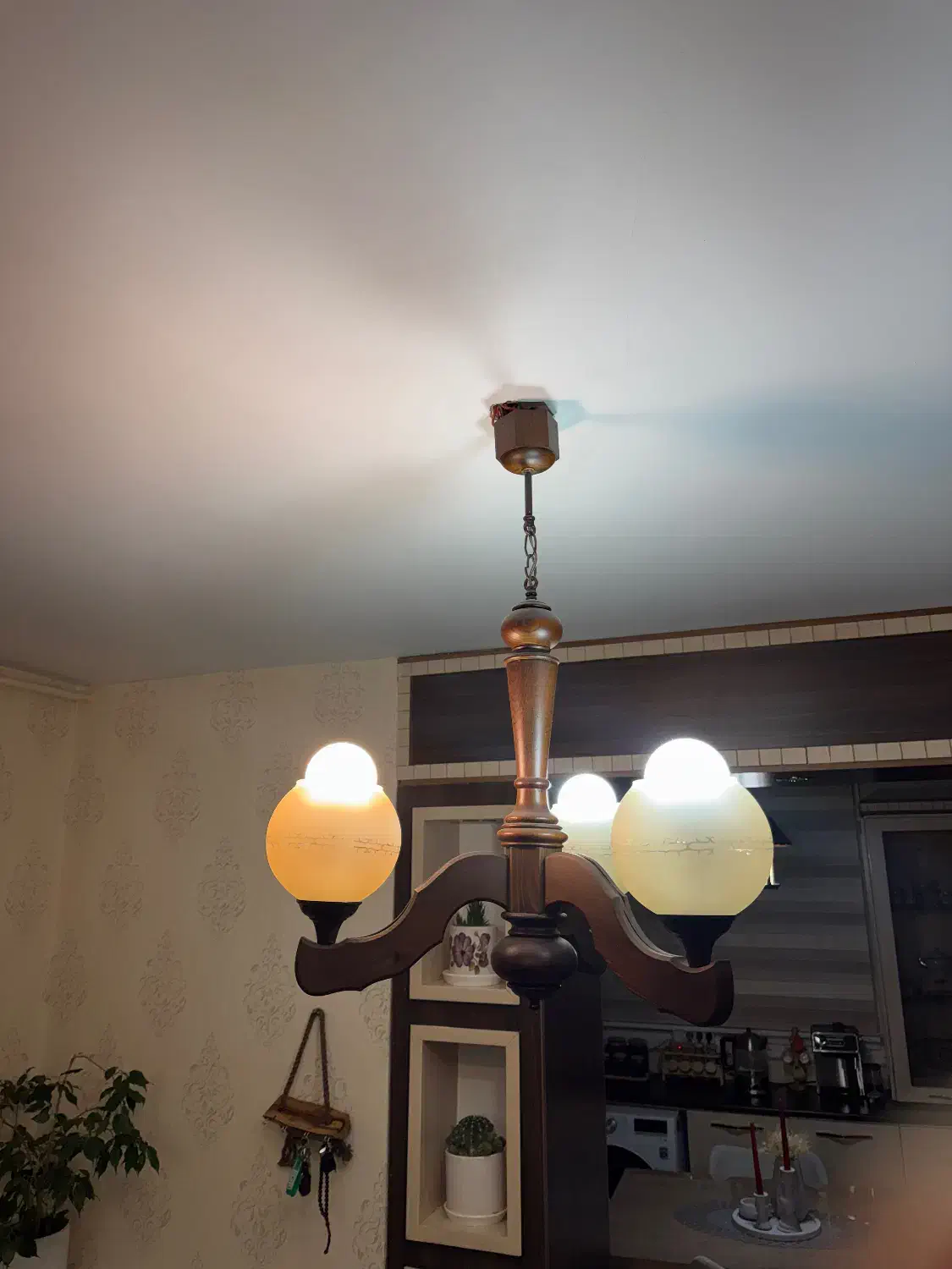 لوستر|لوستر و چراغ آویز|نهاوند, |دیوار