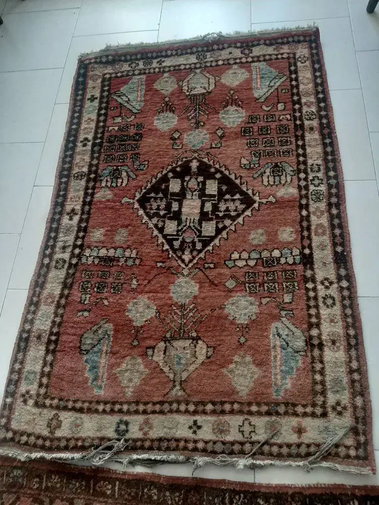 قالیچه قدیمی|فرش|پردیس, فاز ۱۱|دیوار