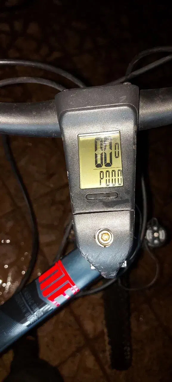 دوچرخه|دوچرخه، اسکیت، اسکوتر|پاوه, |دیوار