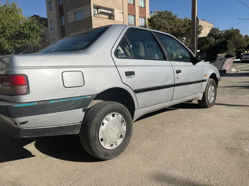 پژو۴۰۵|خودرو سواری و وانت|همدان, |دیوار