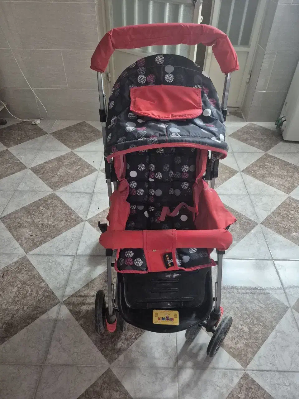 گالسکه در حد نو تاشو|کالسکه و لوازم جانبی|جهرم, |دیوار