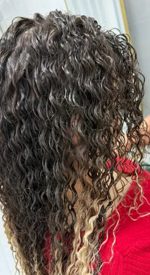 سالن زیبایی|خدمات آرایشگری و زیبایی|صدرا-فارس, فاز ۱|دیوار