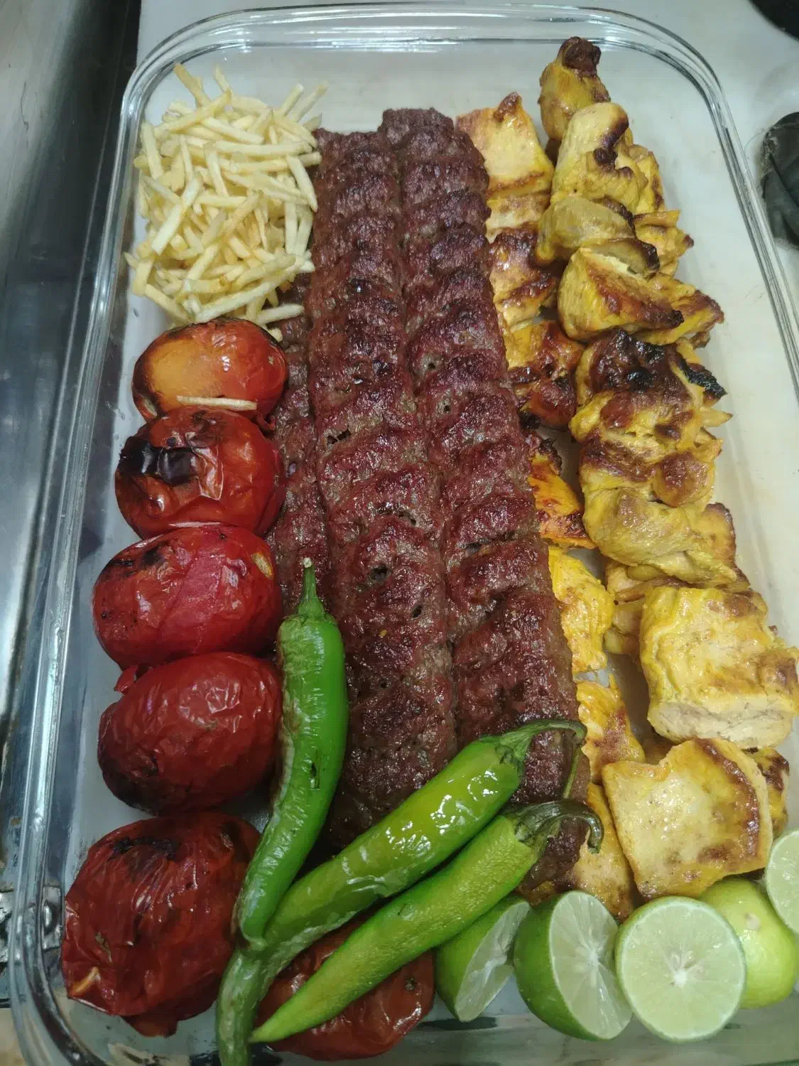 نیروی اشپز خانه|استخدام خدمات فروشگاه و رستوران|پردیس, فاز ۴|دیوار