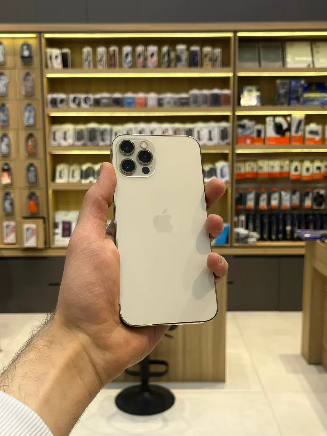 آیفون 12 پرو ۲۵۶ گیگابایت تک سیم طلایی|موبایل|مشهد, کوثر|دیوار