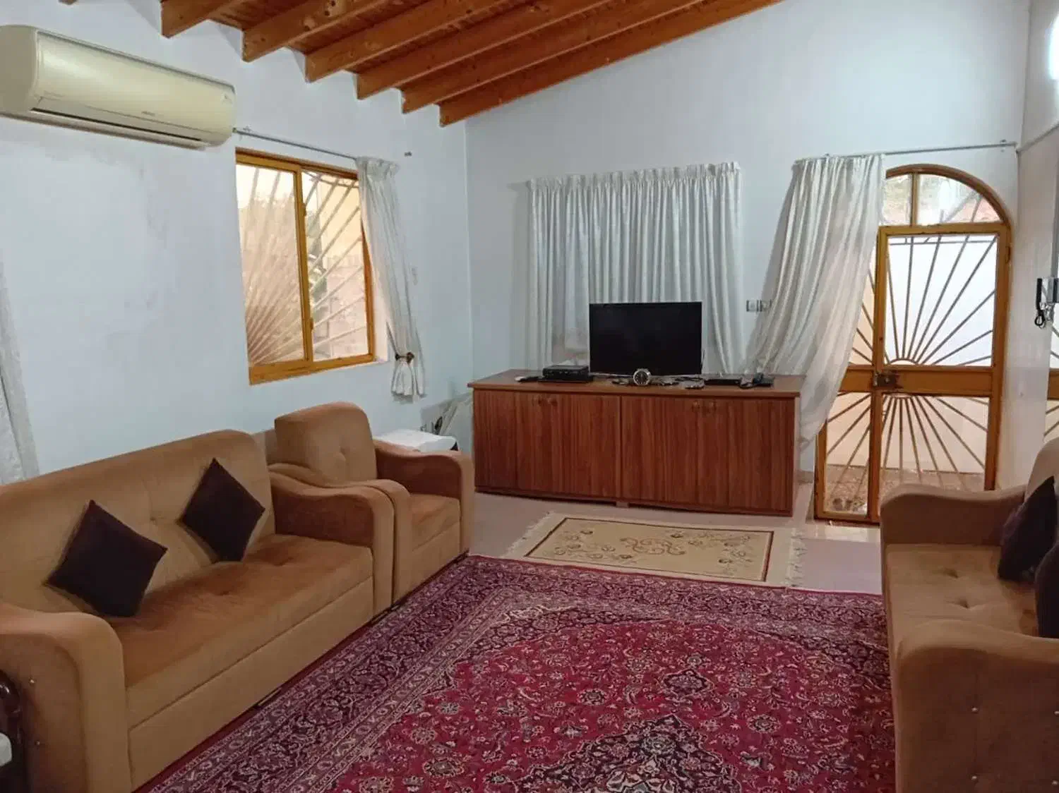 تهاتر یا فروش ویلا . گیلان با آپارتمان در تهران|فروش خانه و ویلا|شفت, |دیوار