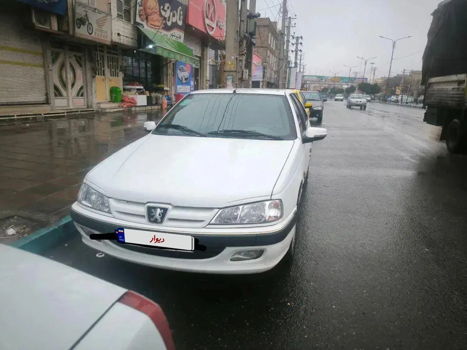 پژو پارس ۹۶ بی رنگ|خودرو سواری و وانت|صفادشت, |دیوار