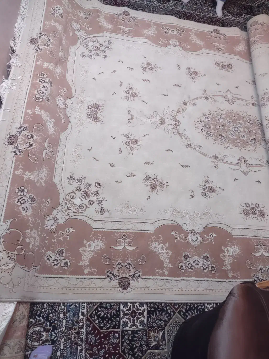 فرش 9متری ماشینی|فرش|دماوند, گیلاوند|دیوار