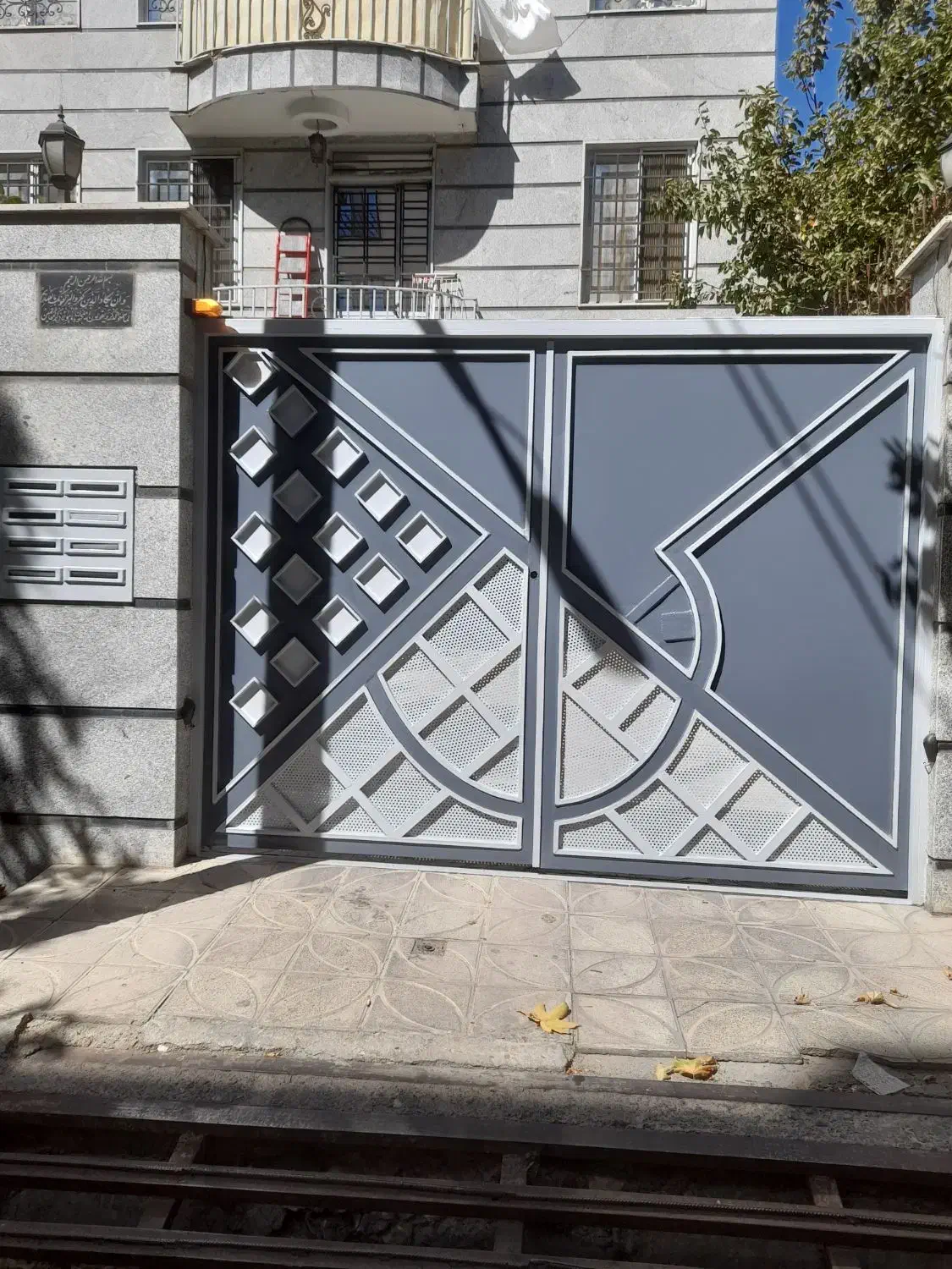 رنگ آمیزی|خدمات پیشه و مهارت|کرج, شهرک اوج|دیوار