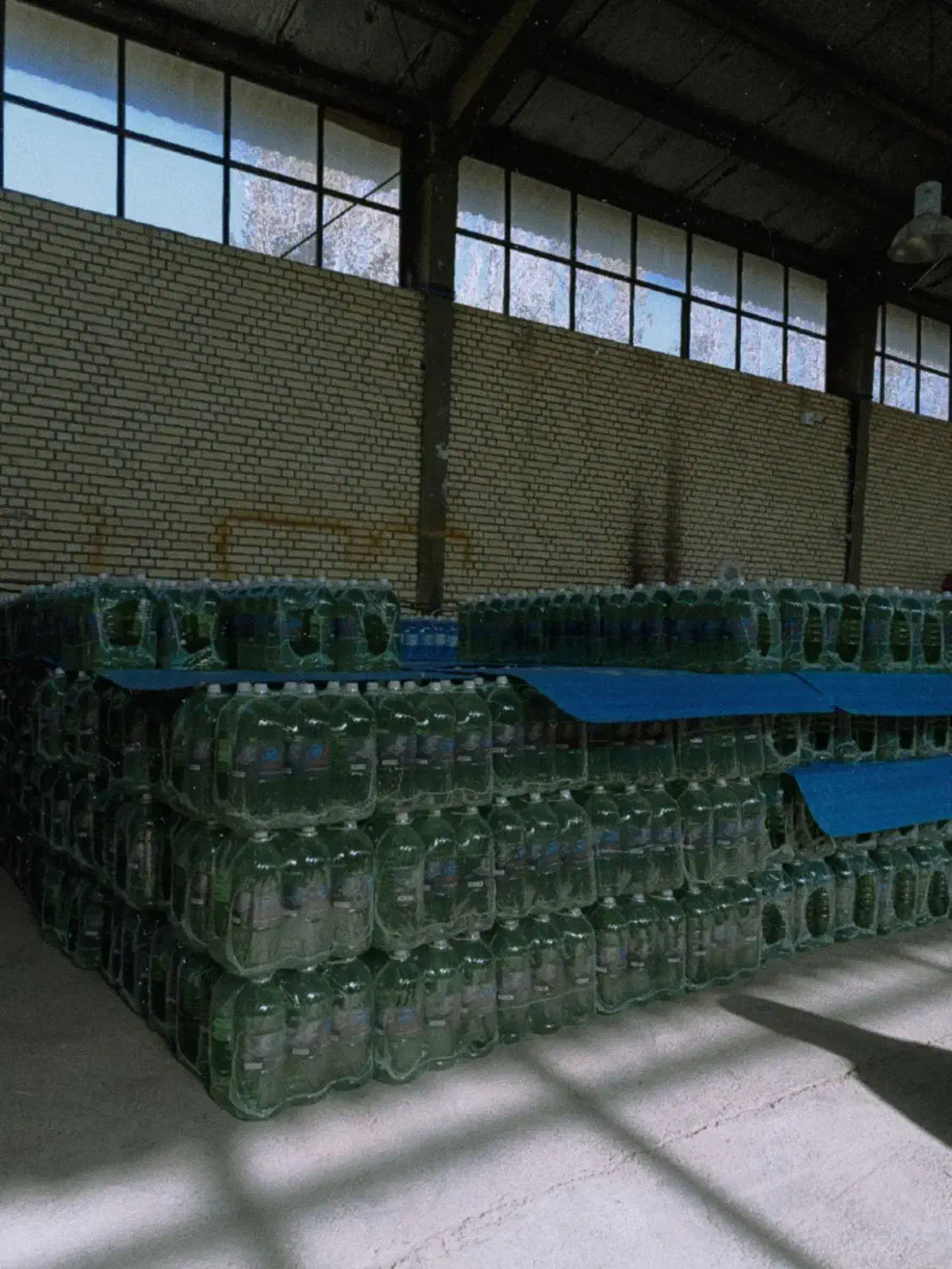 آب رادیاتور و شیشه‌شور چهار فصل|قطعات یدکی و لوازم جانبی|اردبیل, |دیوار