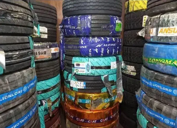 لاستیک سنگین و سواری خارجی|قطعات یدکی و لوازم جانبی|شیراز, شریف‌آباد|دیوار