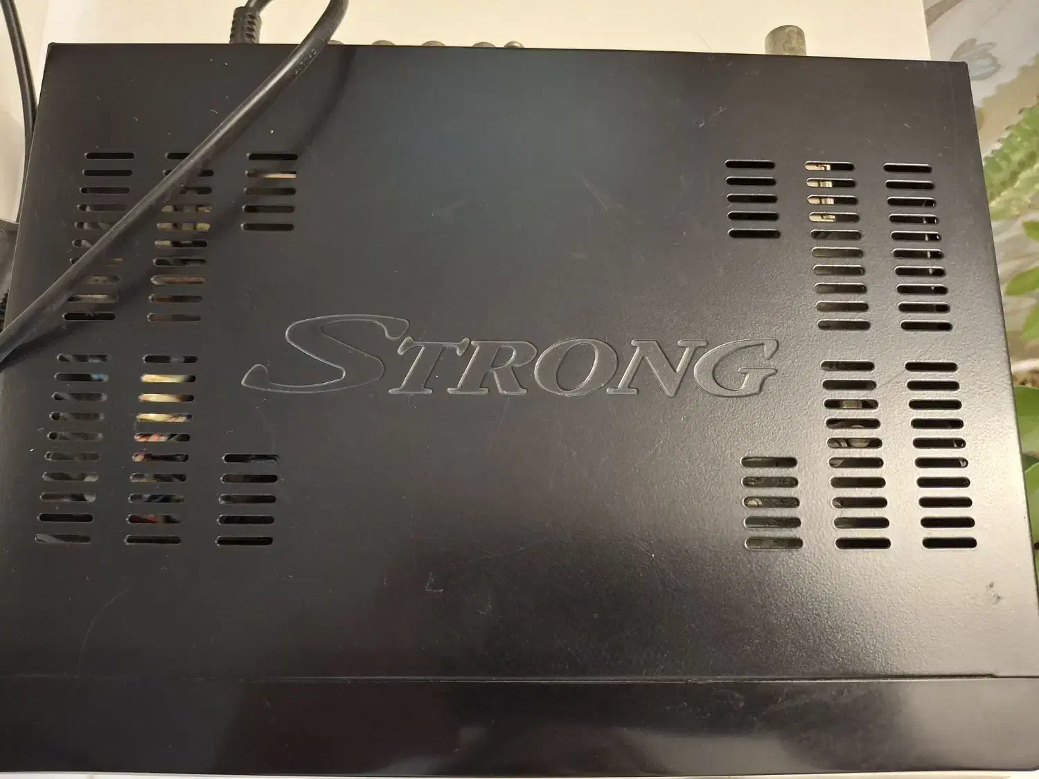 گیرنده دیجیتال|پخش‌کننده DVD و ویدیو|ری, دیلمان|دیوار