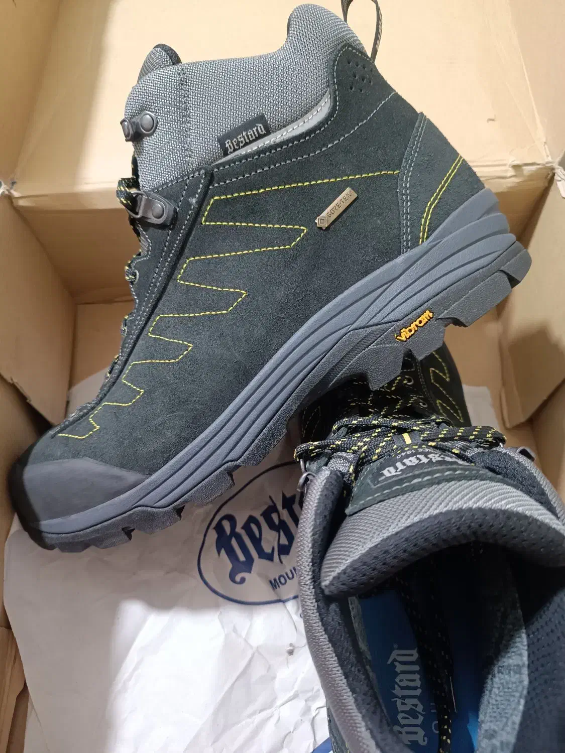 بوت اورجینال کوهنوردی بستارد BESTARD|کیف، کفش، کمربند|تهران, گیشا|دیوار