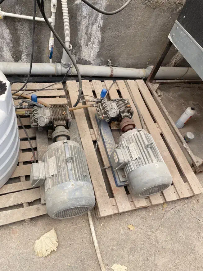 سختی گیر اب مه پاش پمپ کنترل اقلیمی گلخانه دست دوم|ماشینآلات صنعتی|قم, آزادگان|دیوار