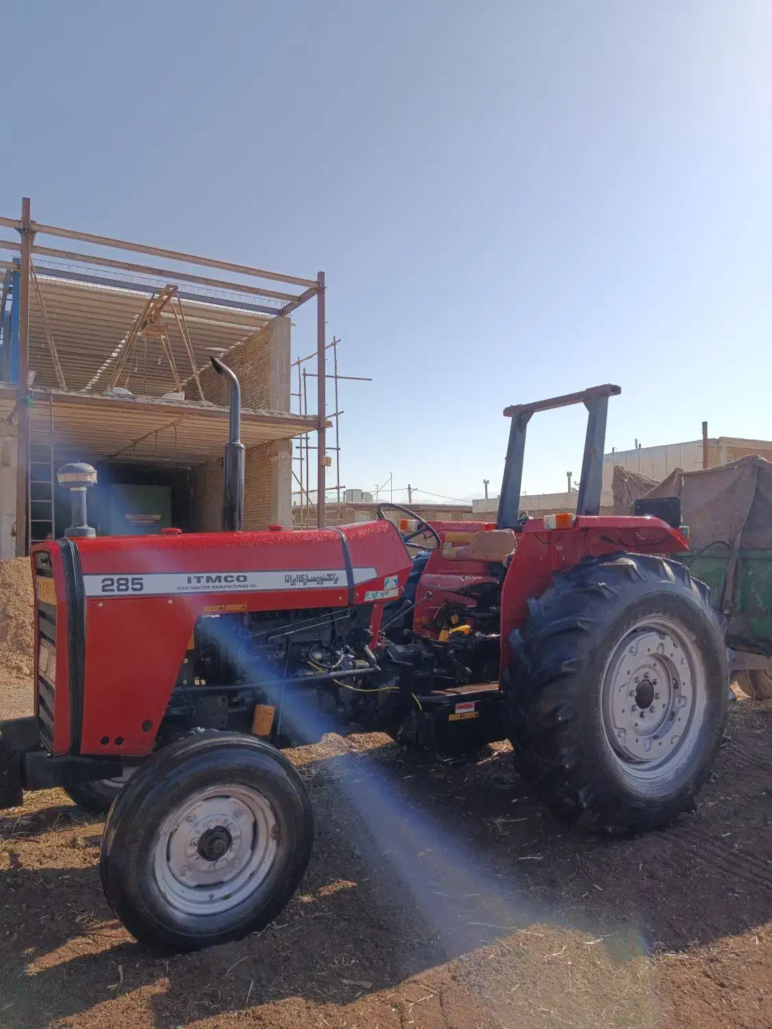 تراکتور ۲۸۵ بی نقص|خودرو سنگین|فیروزآباد (لرستان), |دیوار