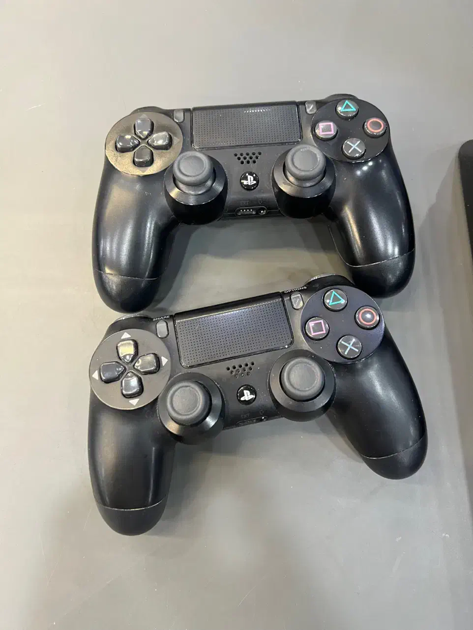 PS4 slim 1TB دو دسته|کنسول، بازی ویدئویی و آنلاین|شیراز, ستارخان|دیوار