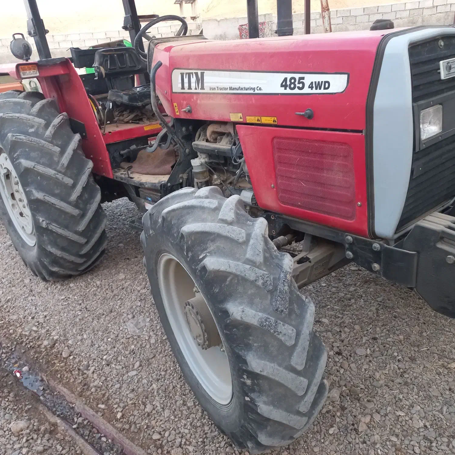 تراکتور ۴۸۵مدل۴۰۰|خودرو سنگین|شادیان, |دیوار
