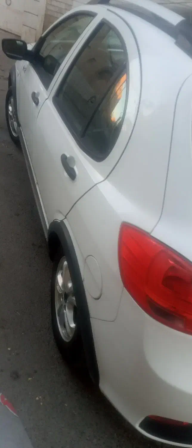 کوئیکR1400|خودرو سواری و وانت|لنجان, |دیوار