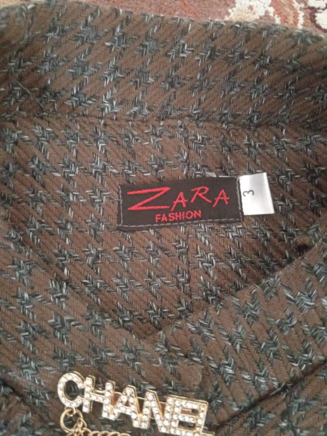 پالتوی پاییزی در حدنو|لباس|سبزوار, باهنر|دیوار