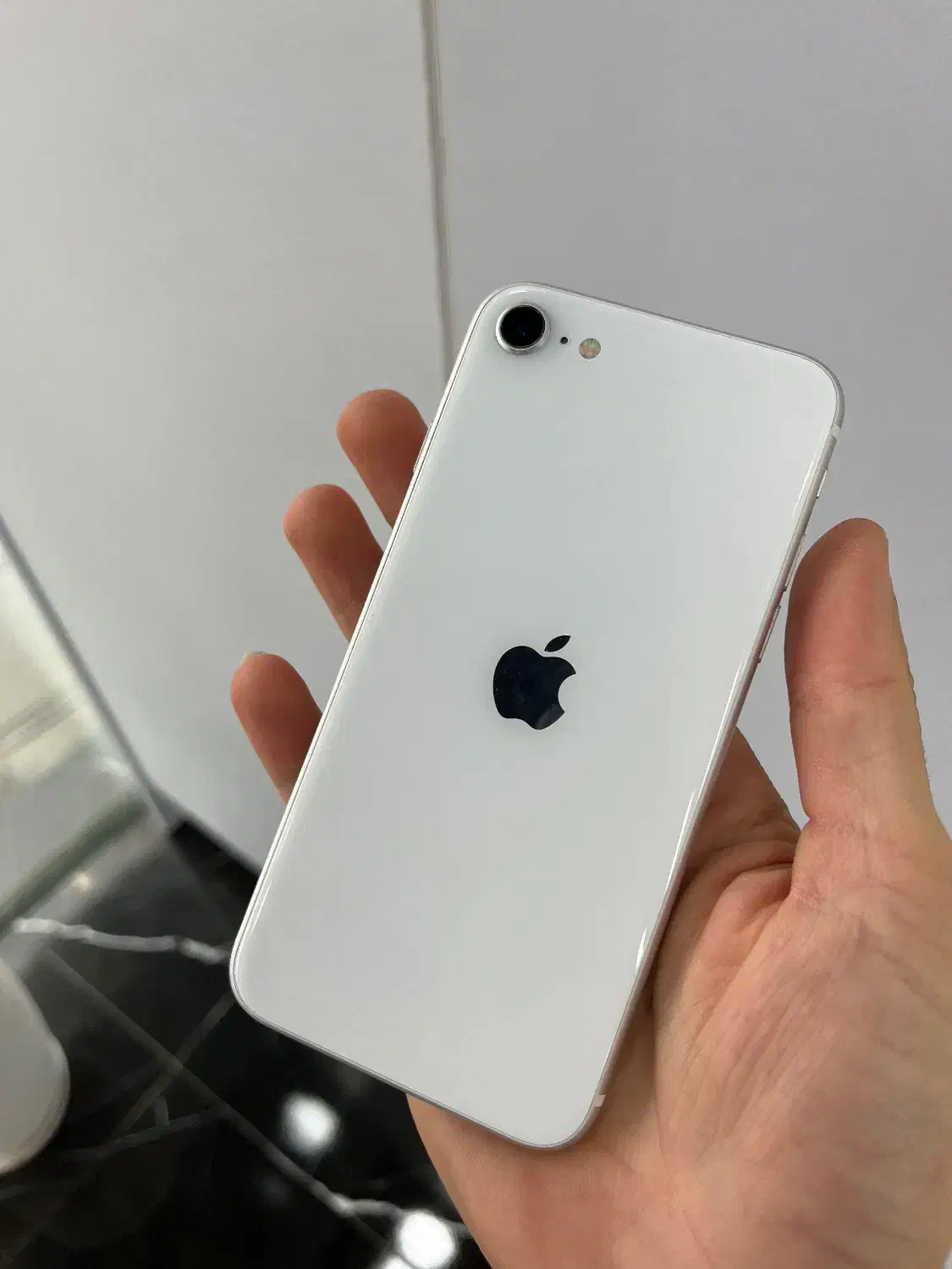 آیفون se2020 پلمپ و بشرط|موبایل|چمستان, |دیوار