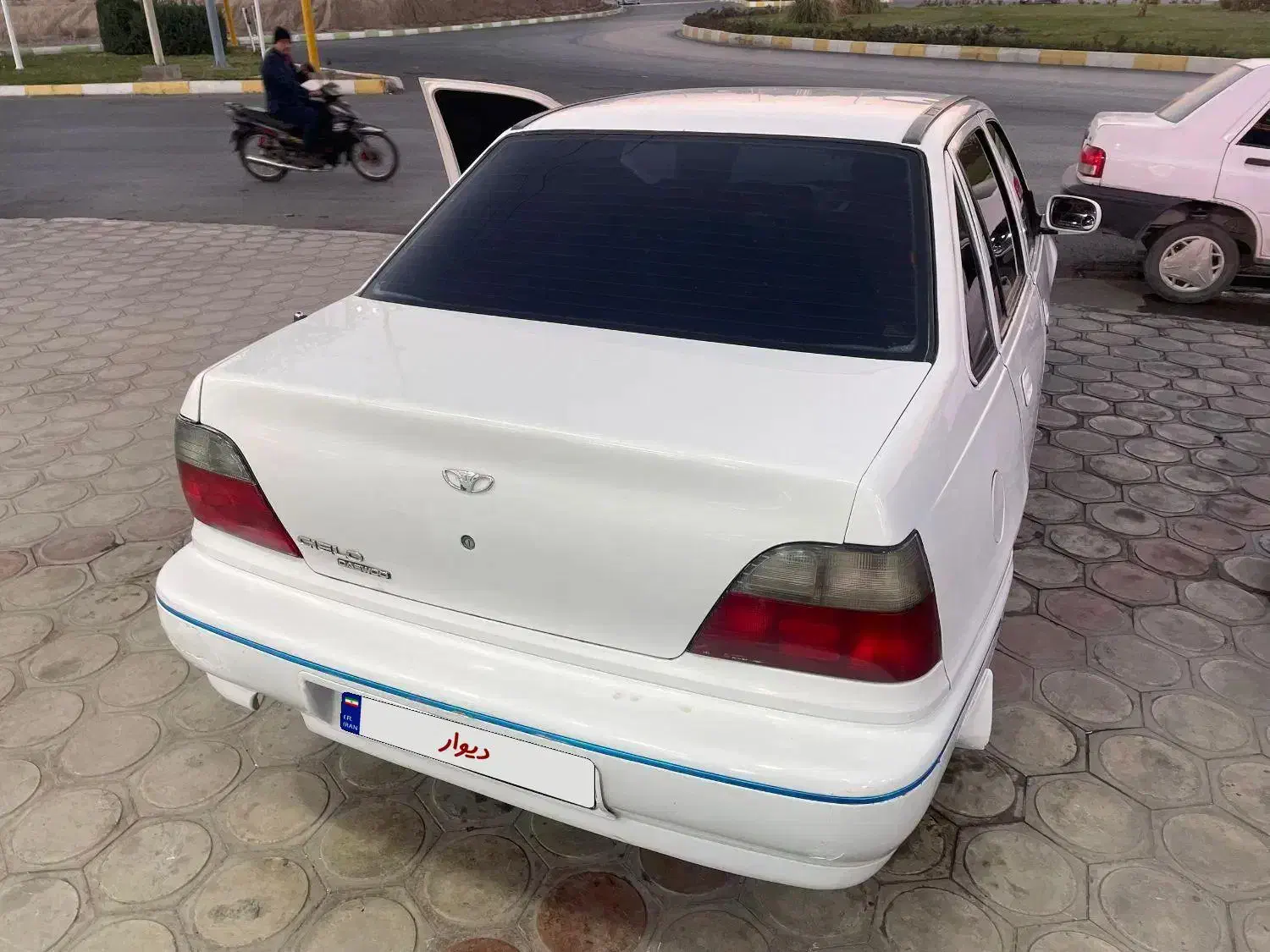 دوو مدل 81تمیز|خودرو سواری و وانت|لنجان, |دیوار