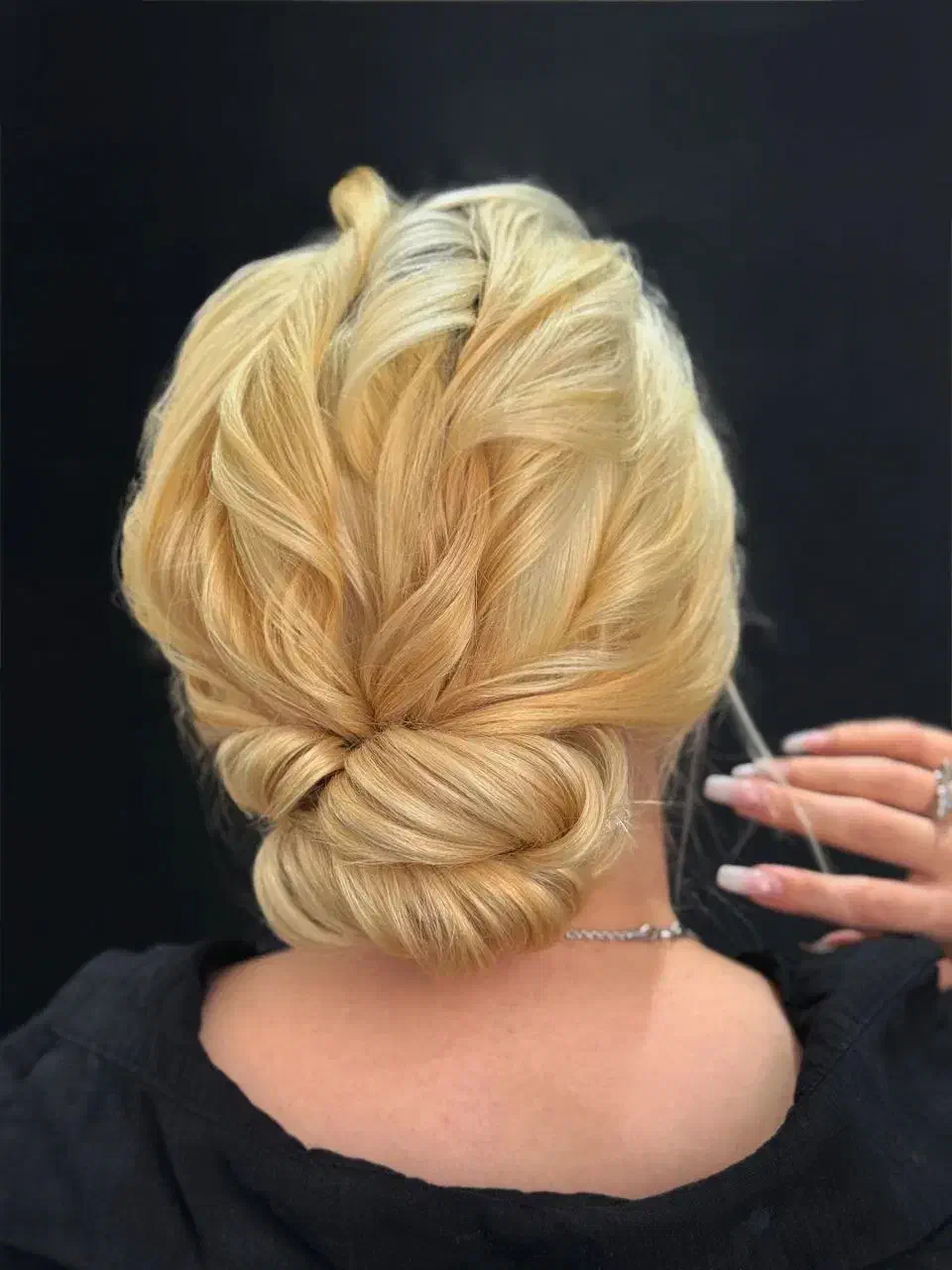 ورکشاپ بی نظیر میکاپ|خدمات آرایشگری و زیبایی|قم, مجیدیه|دیوار