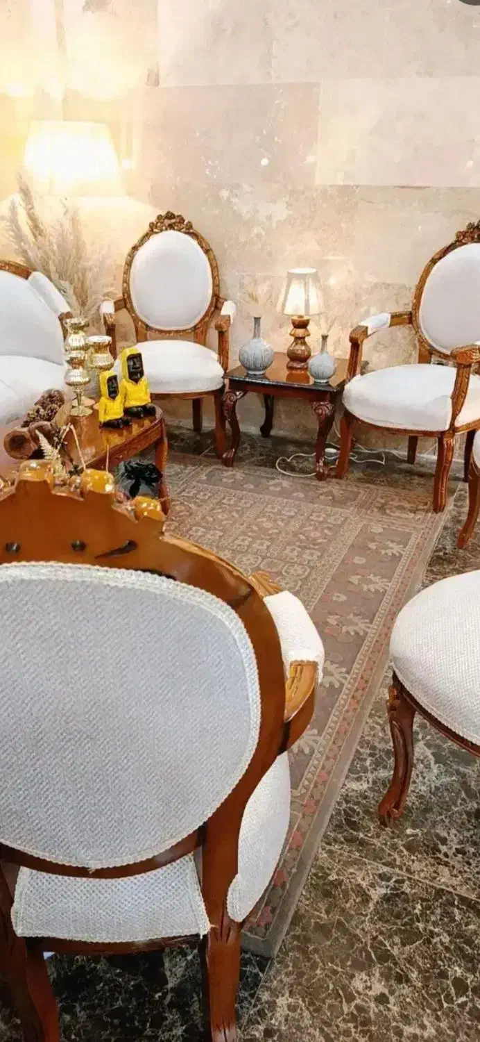 مبل لهستانی به دلیل تغییر شغل نصف قیمت|مبلمان خانگی و میز عسلی|تنکابن, |دیوار