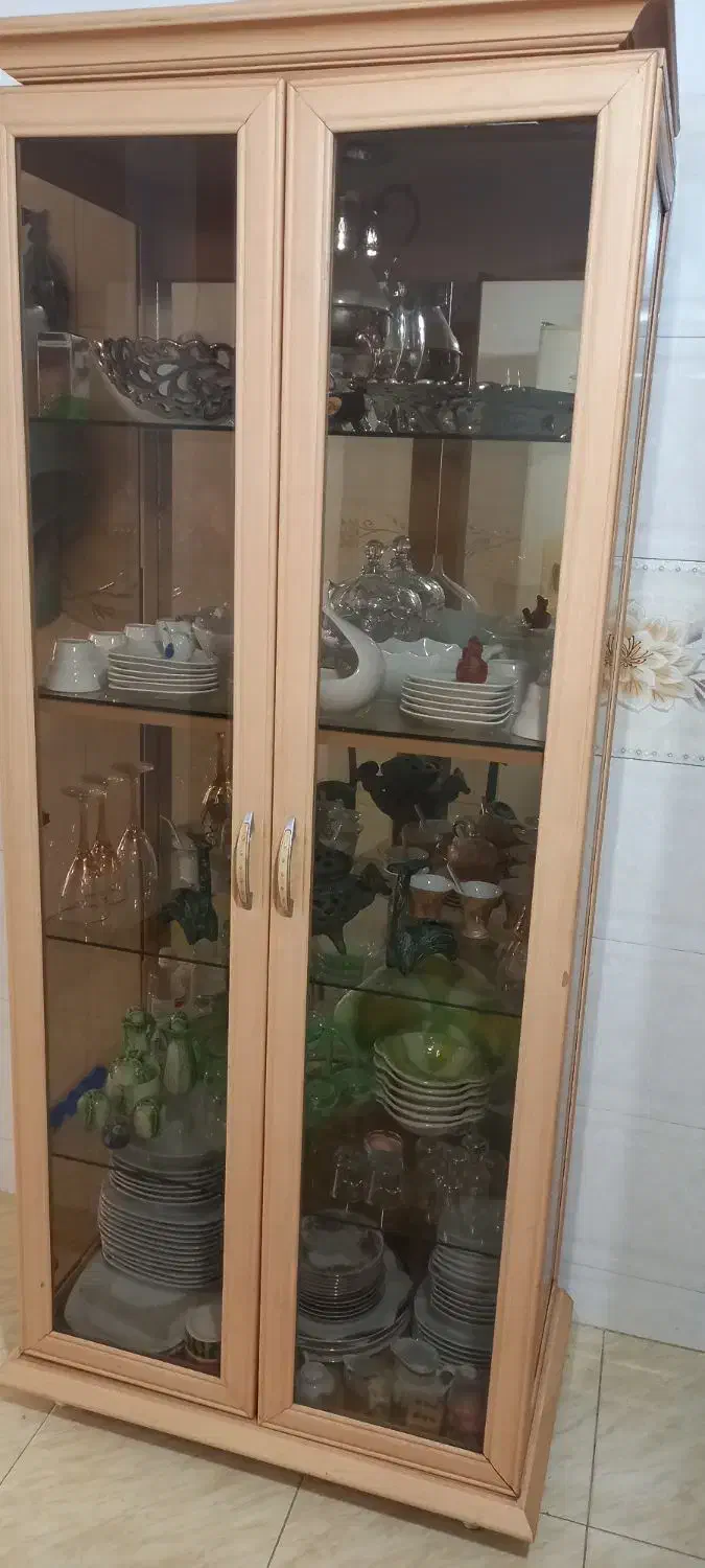 بوفه|بوفه، ویترین، کنسول|لاهیجان, شهرک سلمان فارسی|دیوار