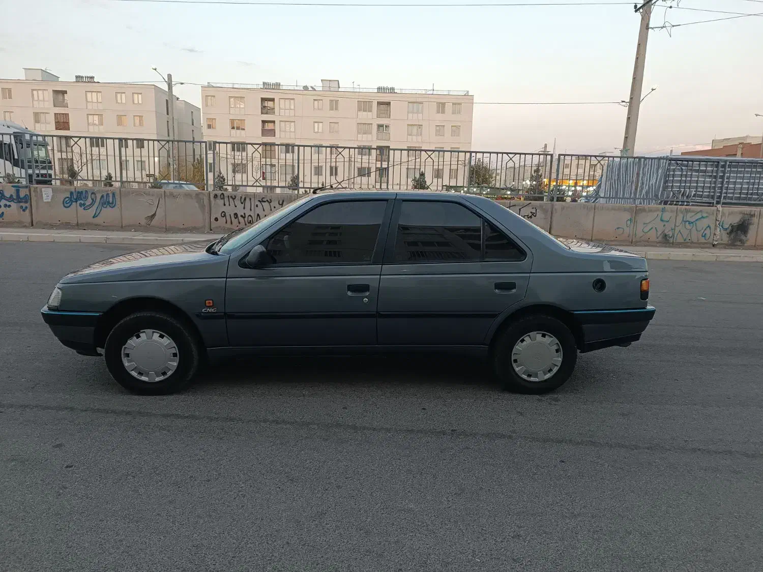 پژو405مدل1397دوگانه کارخانه|خودرو سواری و وانت|پرند, فاز ۵|دیوار