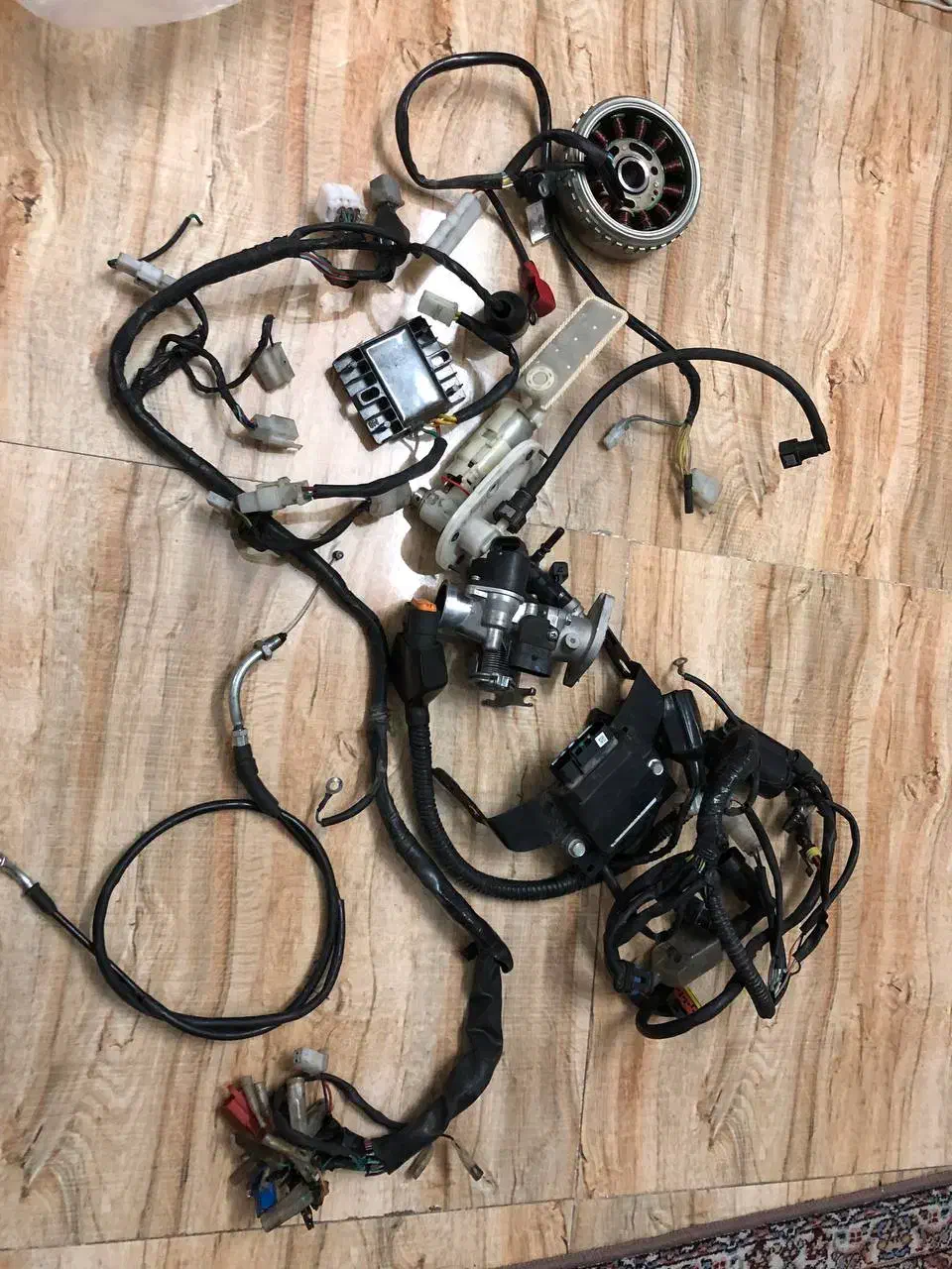 انژکتور موتور|قطعات یدکی و لوازم جانبی|قدس, شهرقدس|دیوار