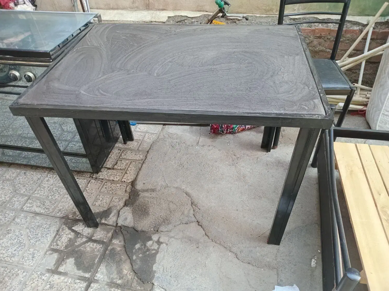 میز|میز و صندلی غذاخوری|ارومیه, |دیوار