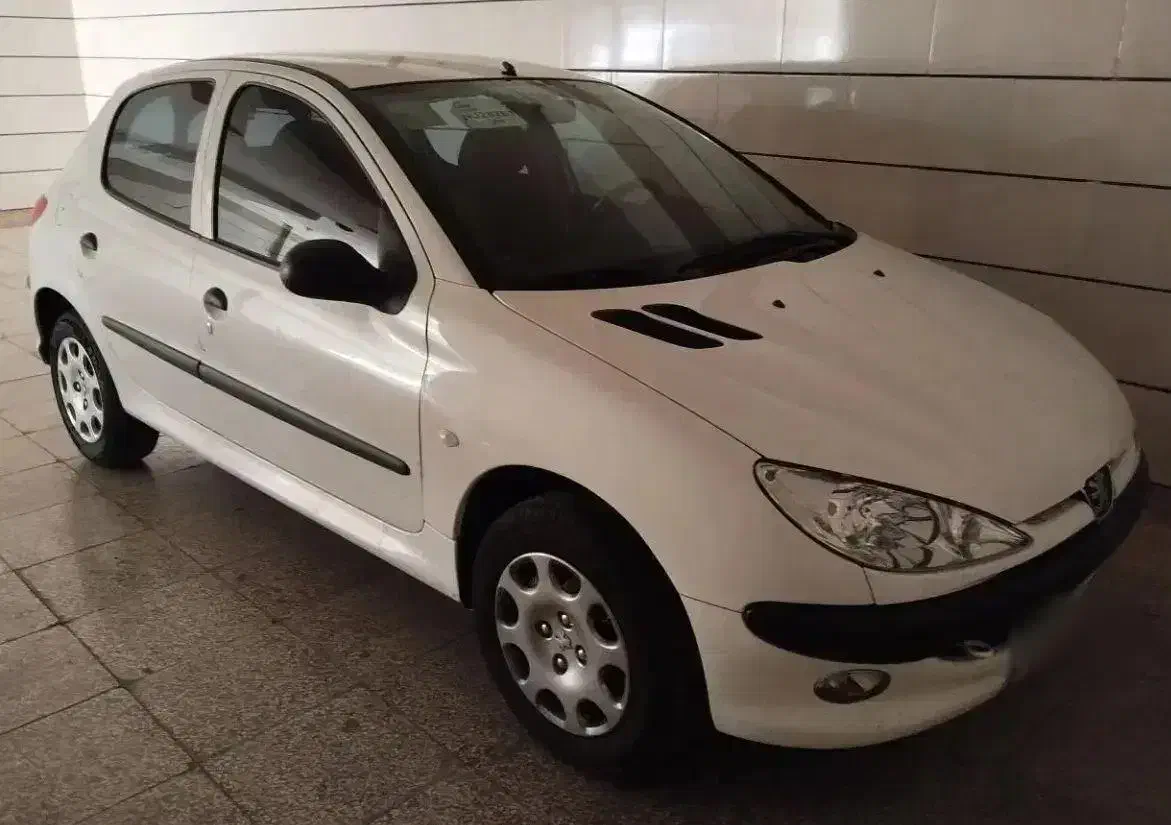 پژو ۲۰۶ تیپ ۲ کم کار مدل ۹۵|خودرو سواری و وانت|یزد, |دیوار