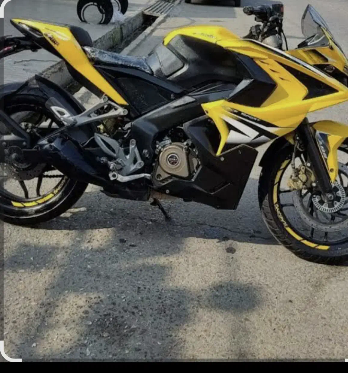 موتور rs200|موتورسیکلت|تهران, جمال‌زاده|دیوار