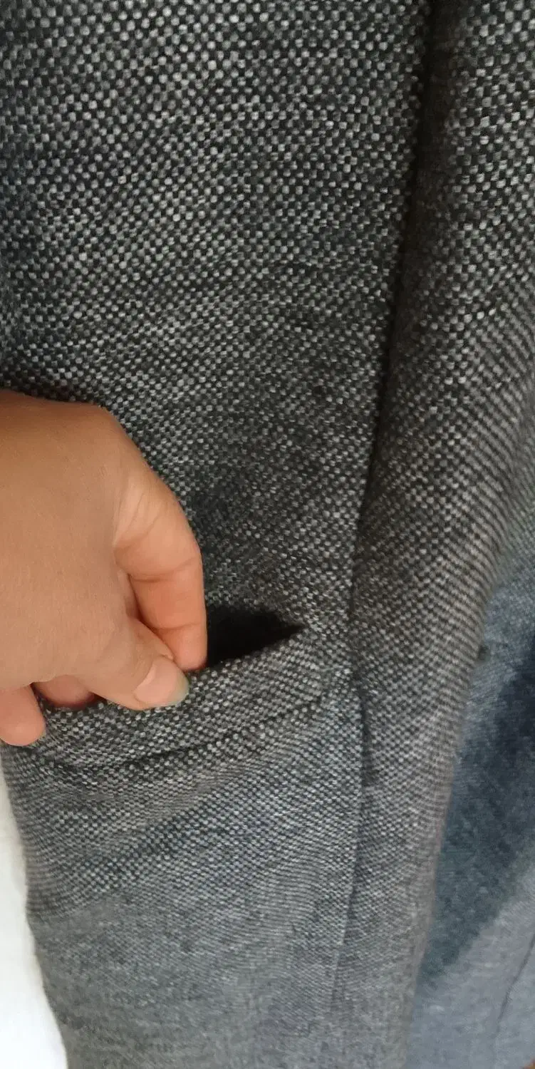 پالتو|لباس|شهرکرد, |دیوار