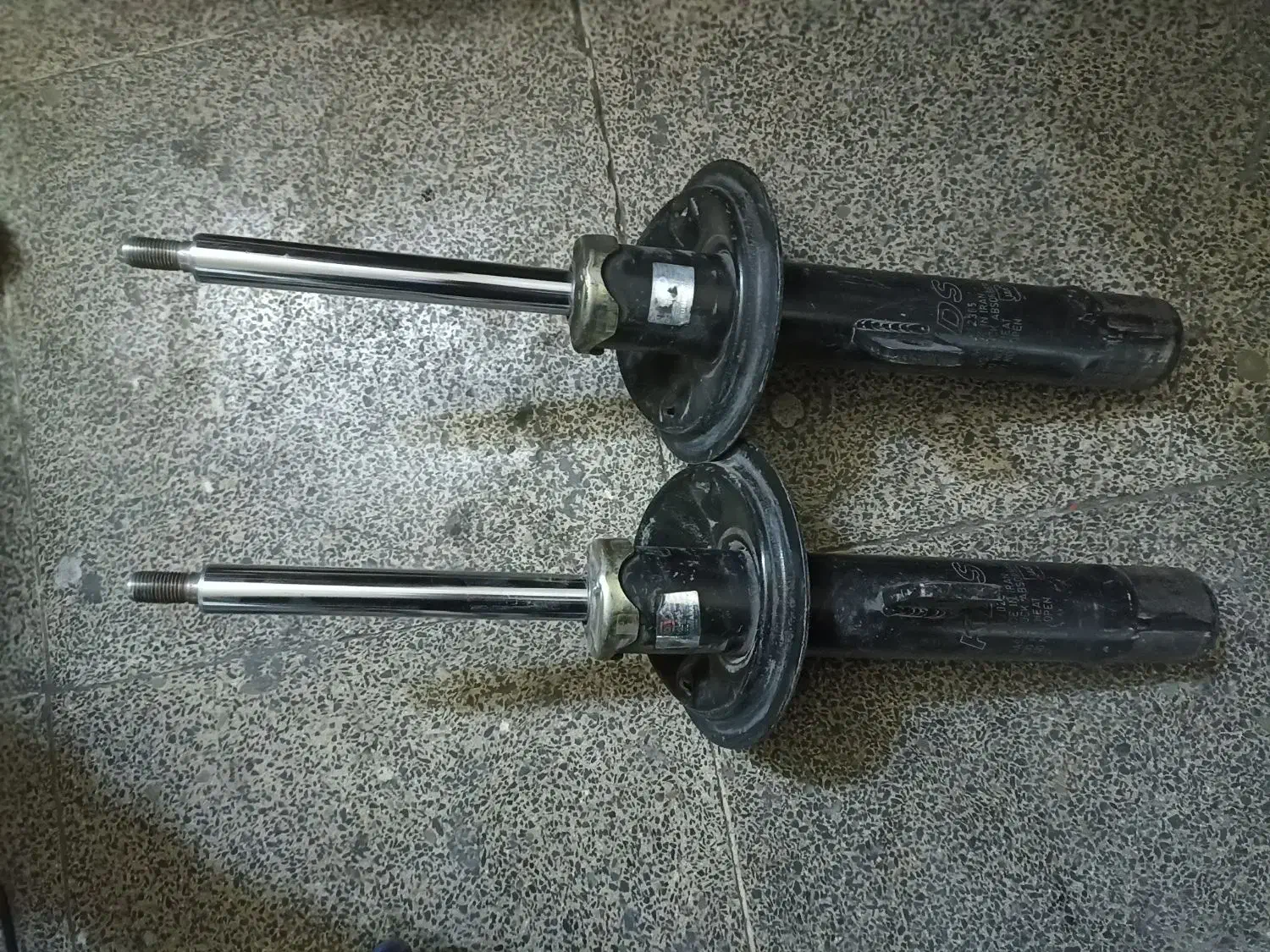 کمک‌فنر kds 206|قطعات یدکی و لوازم جانبی|فردیس, انبار نفت|دیوار