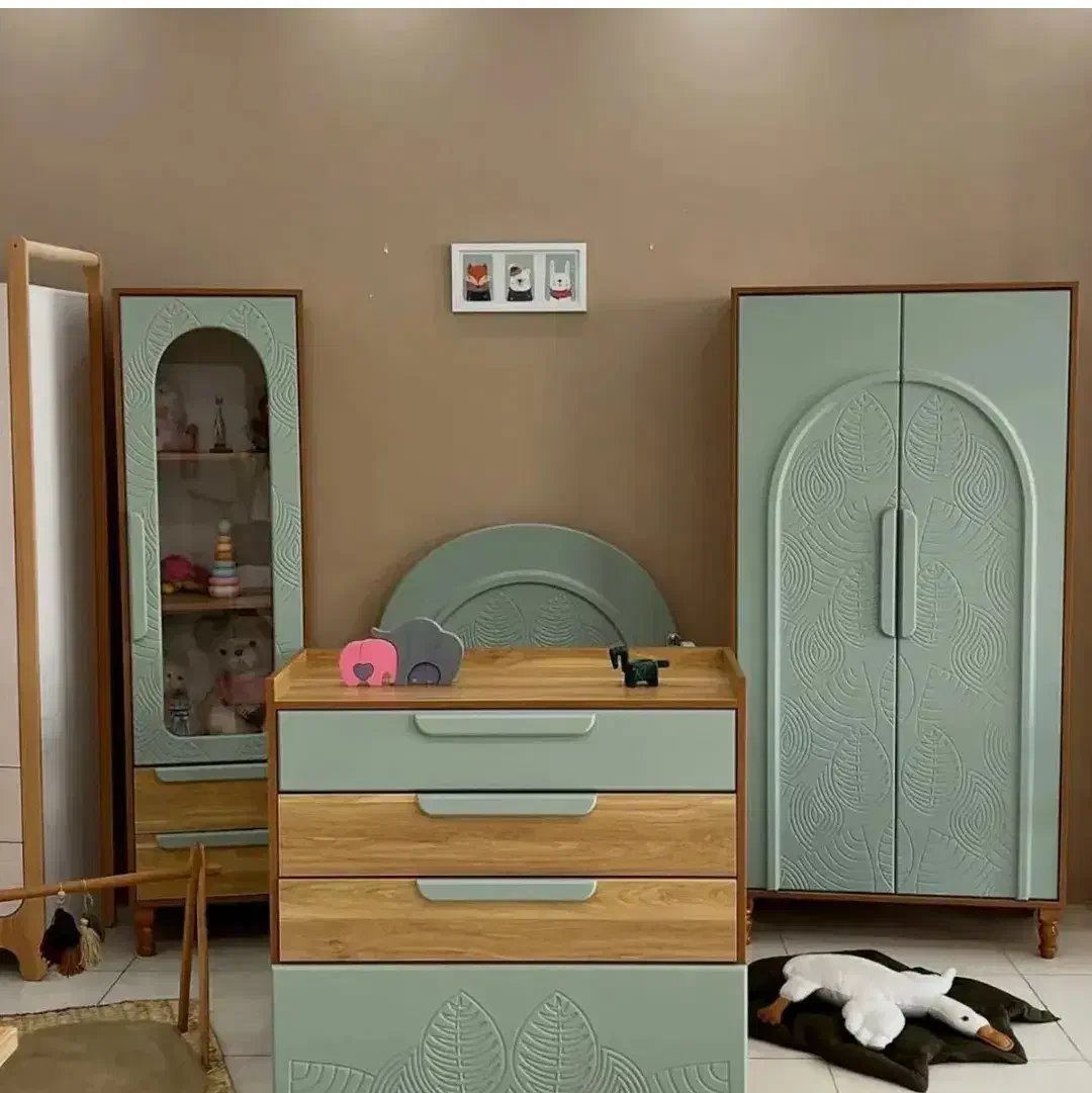 تخت و کمد نوزاد و نوجوان سیسمونی|اسباب و اثاث بچه|بیرجند, |دیوار