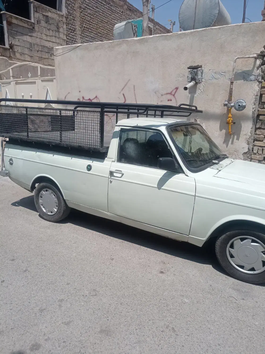 حمل بار با وانت کفی مبلی|خدمات حمل و نقل|چهارباغ, |دیوار