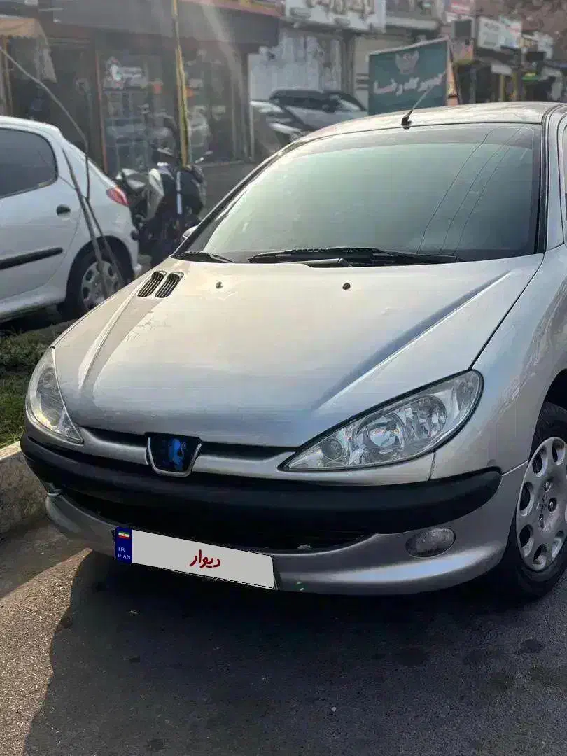 ۲۰۶ مدل۸۲|خودرو سواری و وانت|رشت, یخسازی|دیوار