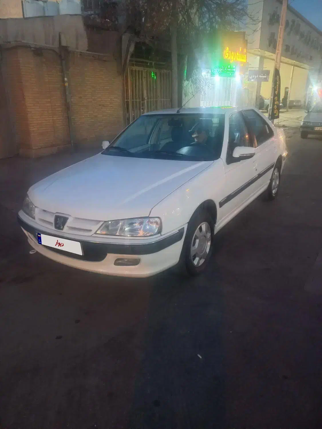 پژو پارس مدل ۱۴۰۱ در حد صفر|خودرو سواری و وانت|کرمان, |دیوار